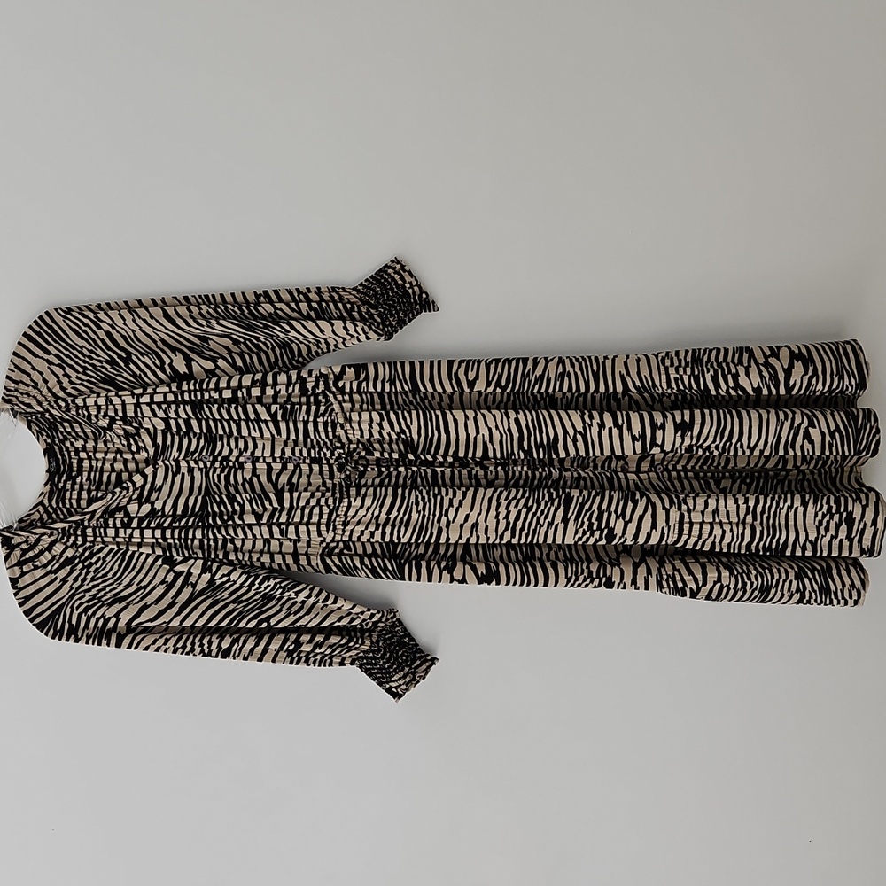 Rails CeCe Sandstone button-front midi dress animal print size small‎